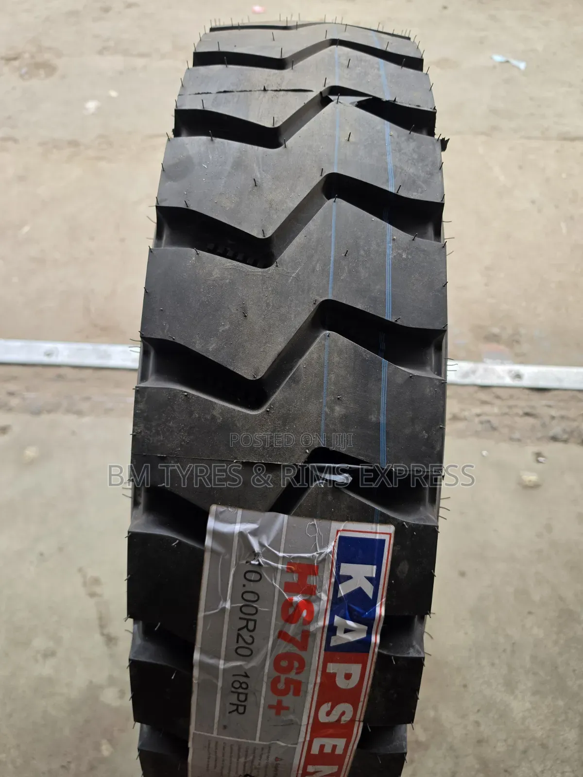 1000r20 Kapsen Tires (Diff)