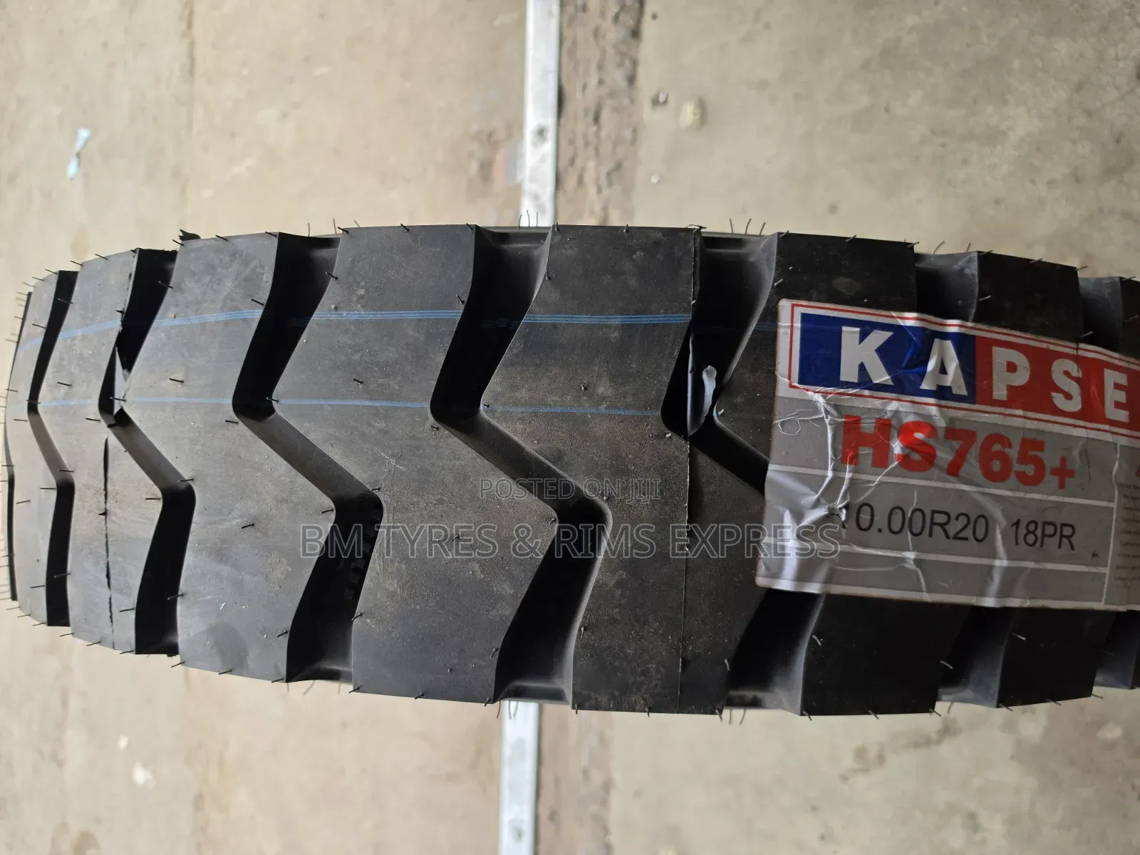 1000r20 Kapsen Tires (Diff)