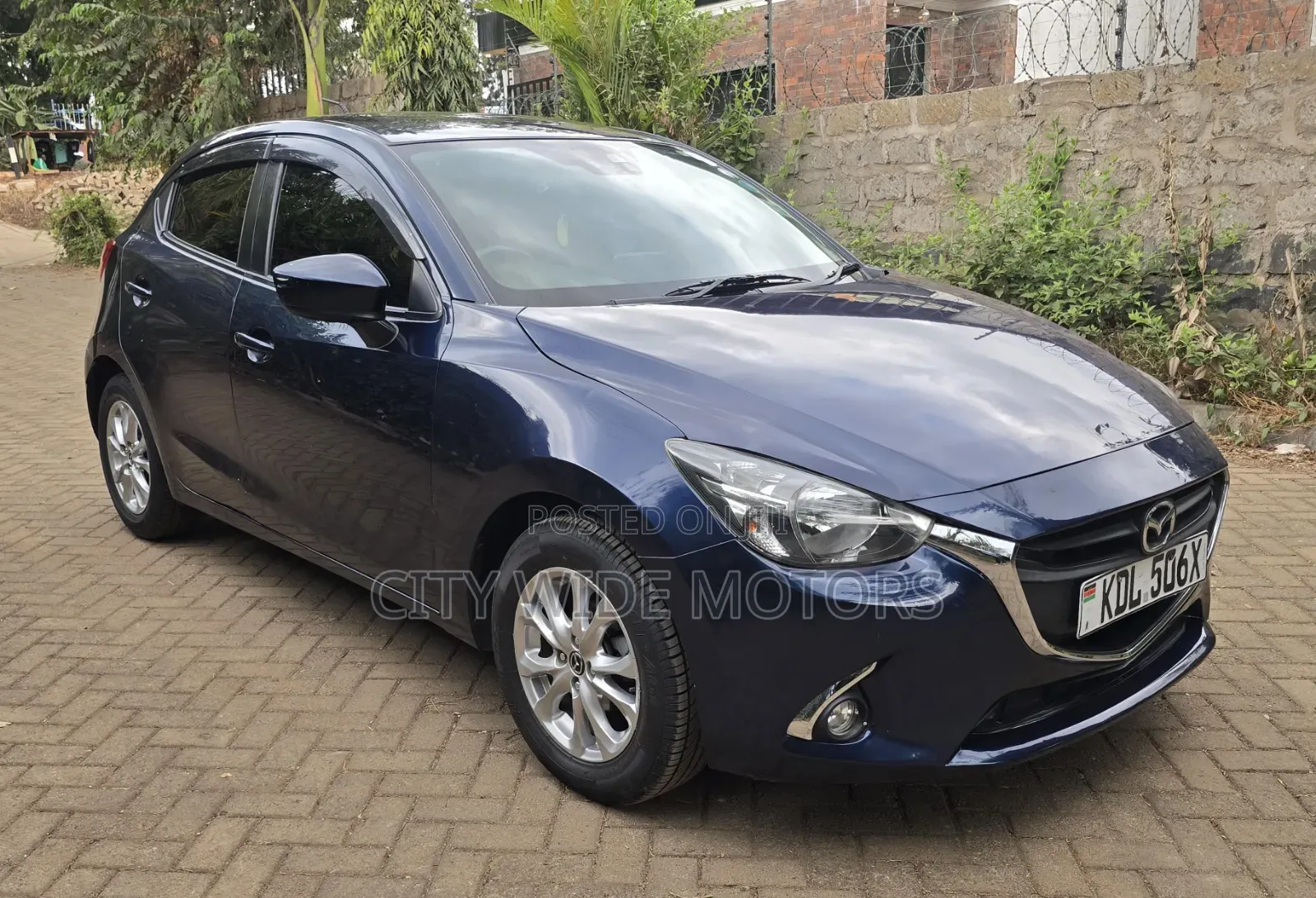 Mazda Demio 2015 Blue