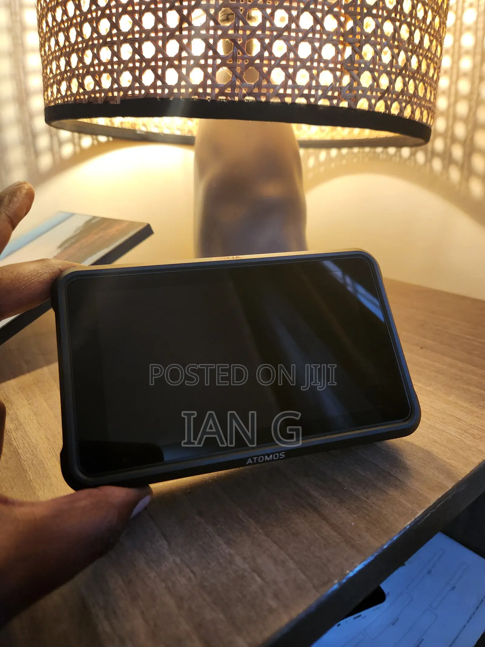 Atmos Ninja v Camera Monitor