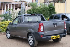 Nissan NP200 2010 Gray
