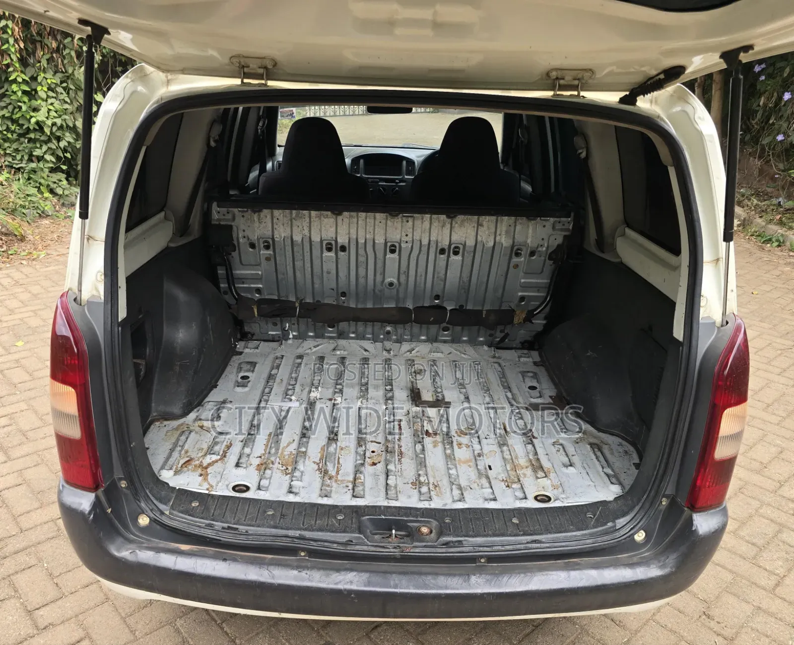 Toyota Probox 2006 White