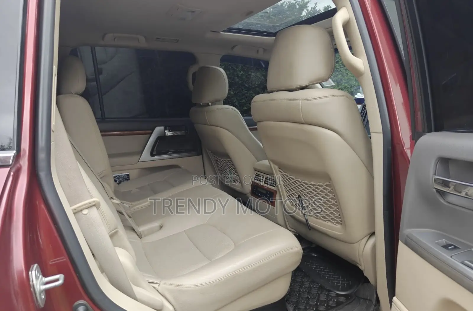 Toyota Land Cruiser 2014 Red
