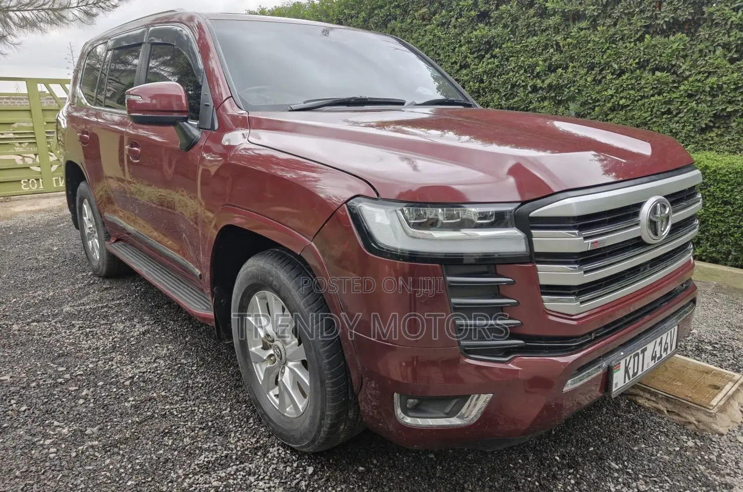Toyota Land Cruiser 2014 Red