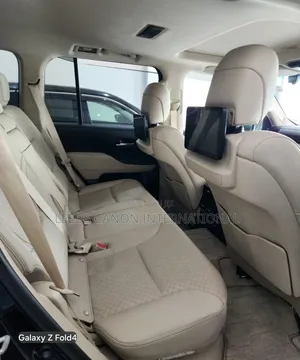 Toyota Land Cruiser 2021 Black