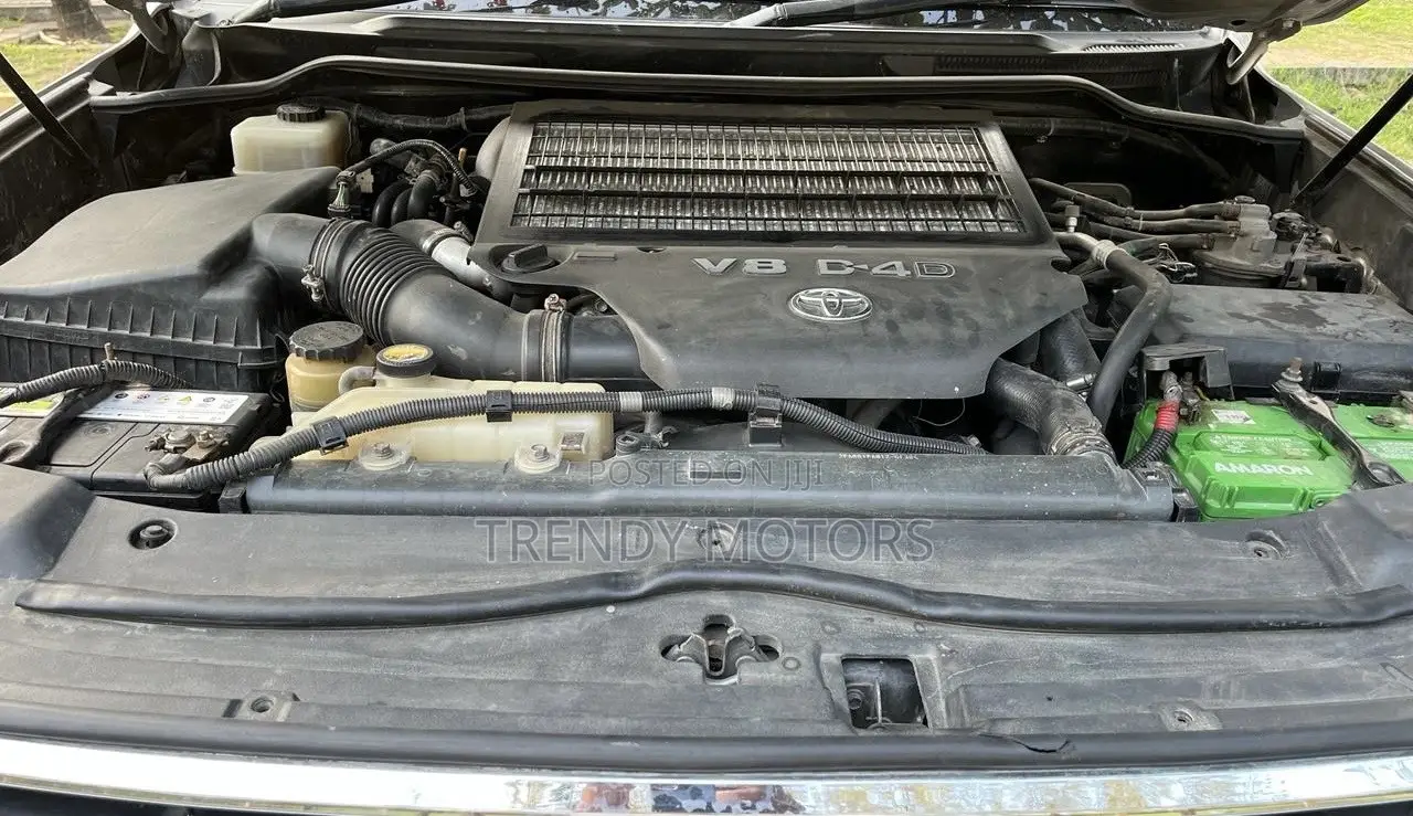 Toyota Land Cruiser 2008 Silver