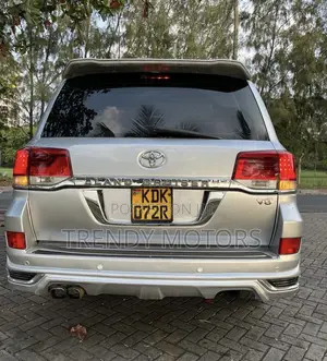 Toyota Land Cruiser 2008 Silver