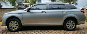 Toyota Corolla Fielder 2017 Silver