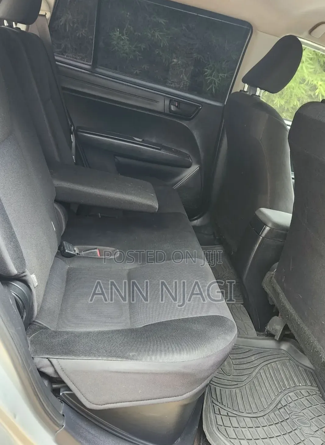 Toyota Corolla Fielder 2017 Silver
