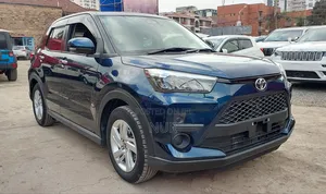 Toyota Raize 2019 Blue