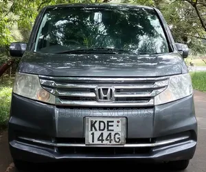 Honda Stepwgn 2014 Gray