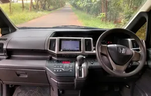Honda Stepwgn 2014 Gray