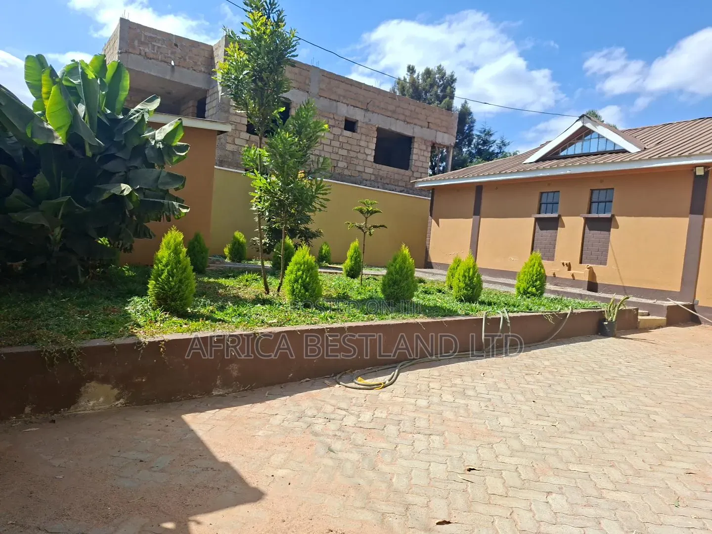 3bdrm Bungalow in Runana, Karai for sale