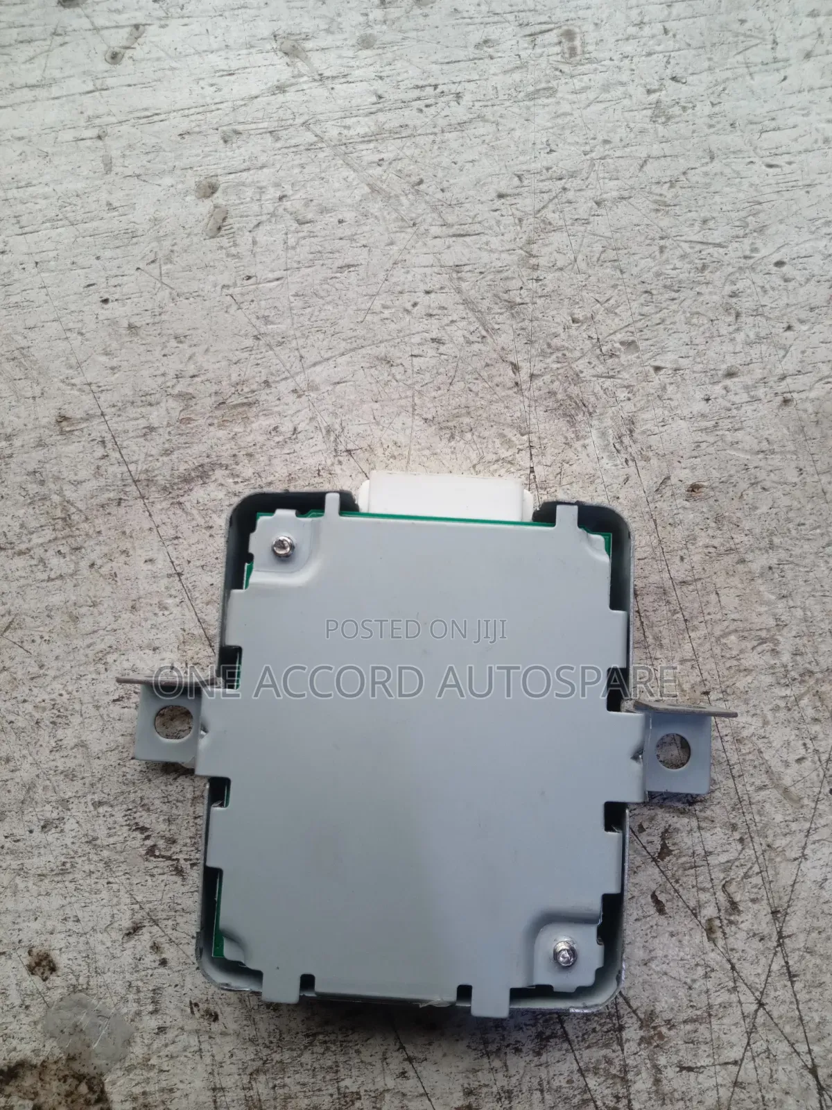 Toyota Hiace Headlight Controller/Computer