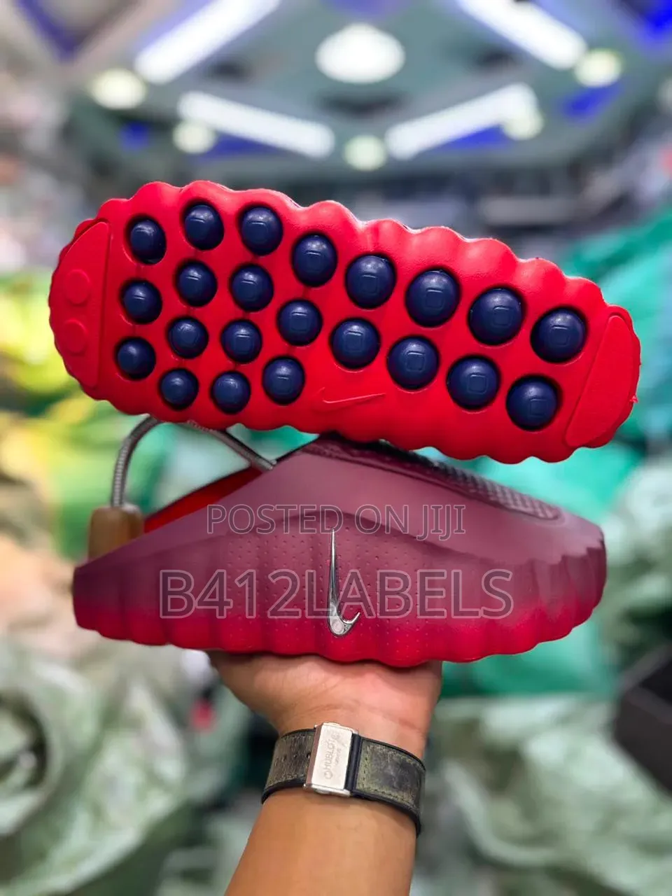 Nike Mind 001