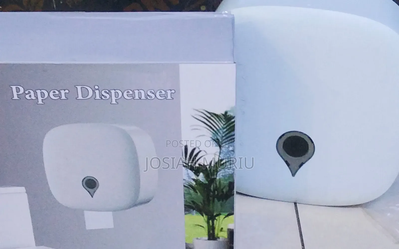 Wall Mounted Jumbo Tissue Holder