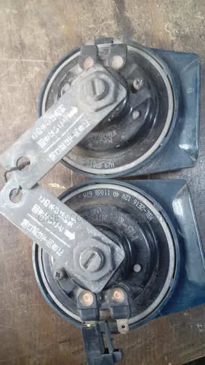 Toyota Harrier Horns