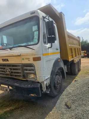 Very Clean Tata Tipper on Sale