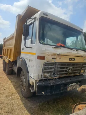Very Clean Tata Tipper on Sale