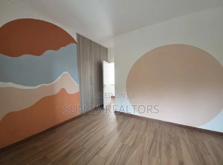 5bdrm House in Muthangari for rent