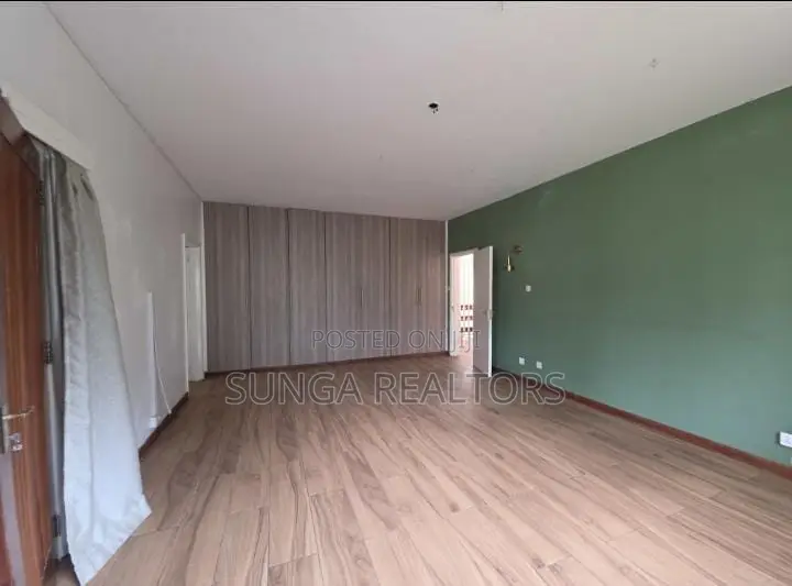 5bdrm House in Muthangari for rent