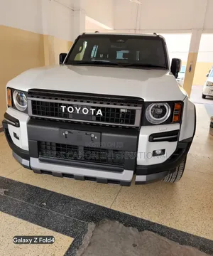 Toyota Land Cruiser Prado 2024 White