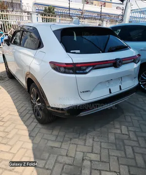 Honda Vezel 2021 White