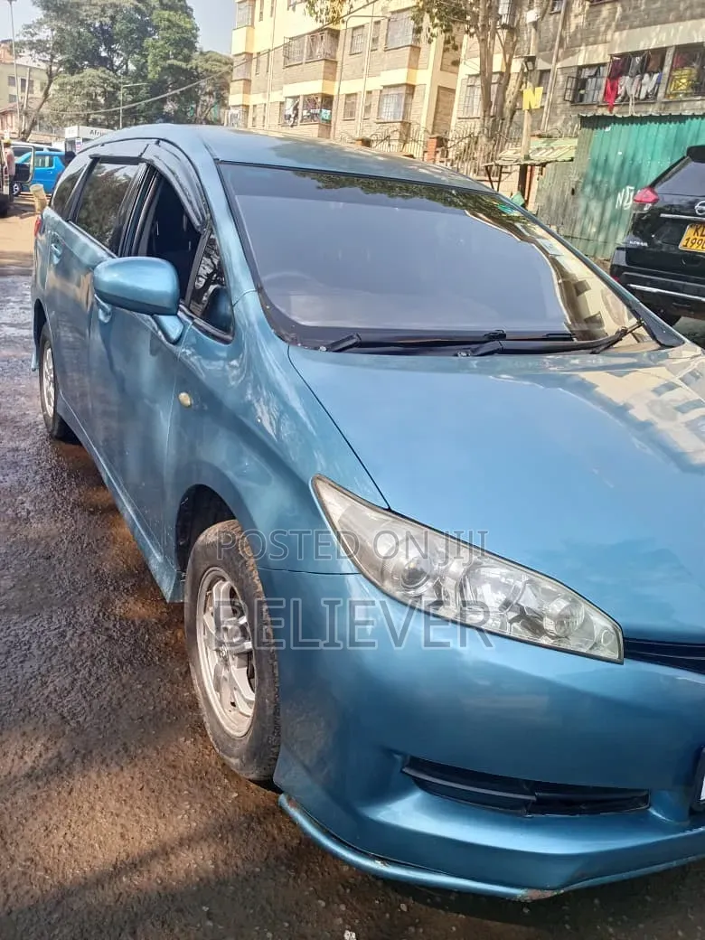 Toyota Wish 2011 Blue