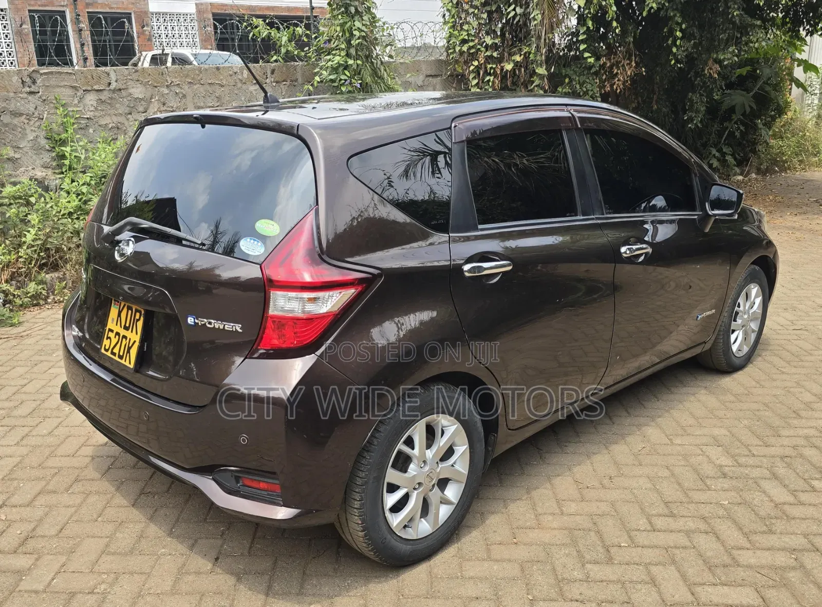 Nissan Note 2017 Brown