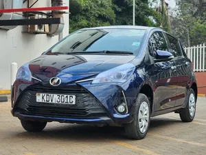 Toyota Vitz 1.0 FWD 5dr 2019 Blue