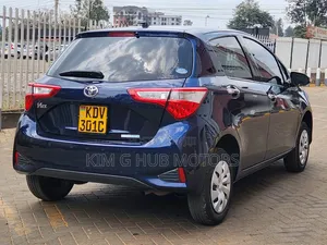 Toyota Vitz 1.0 FWD 5dr 2019 Blue
