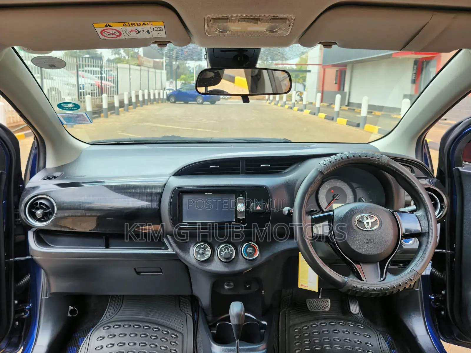 Toyota Vitz 1.0 FWD 5dr 2019 Blue
