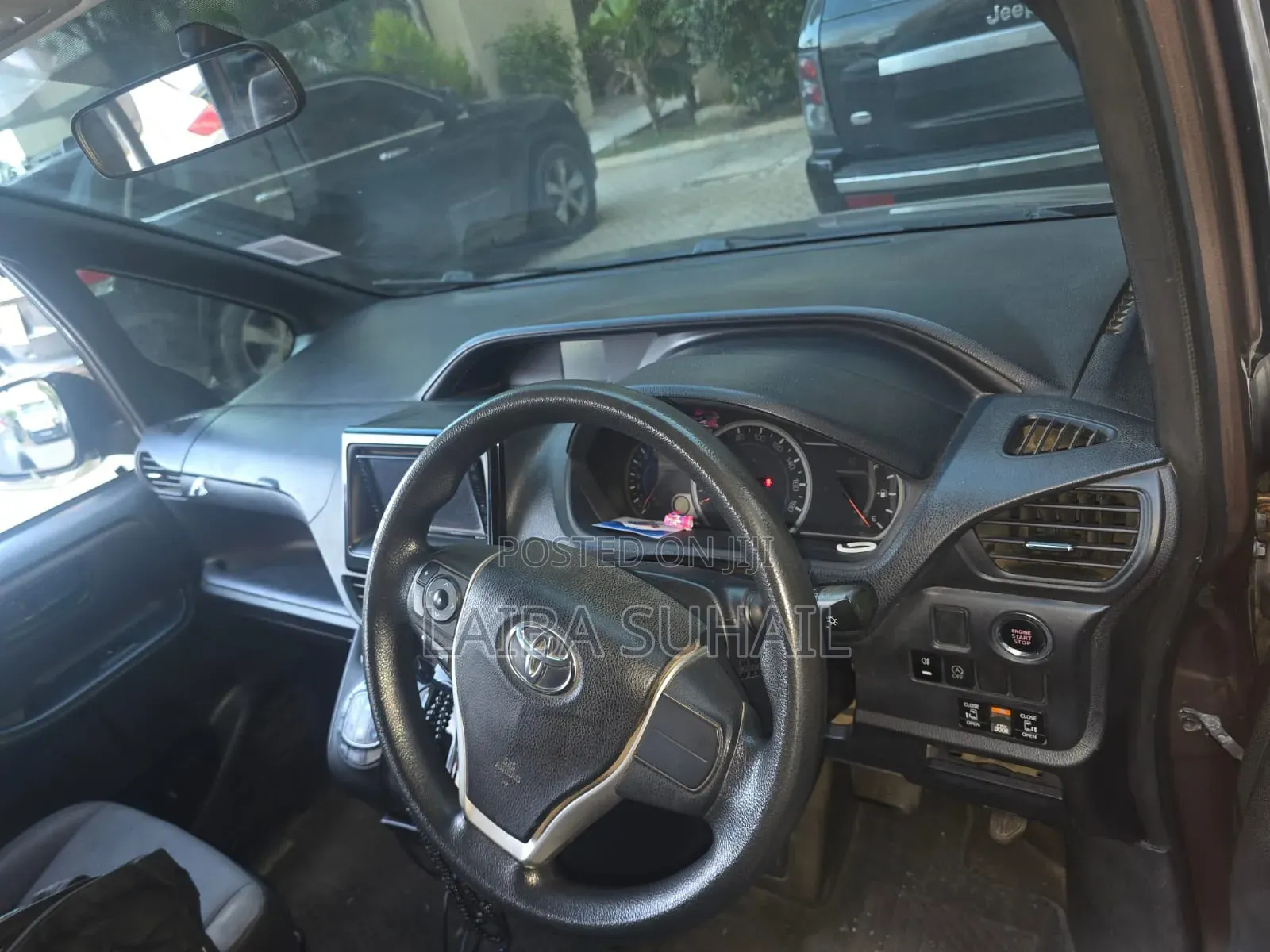 Toyota Noah 2015 Brown