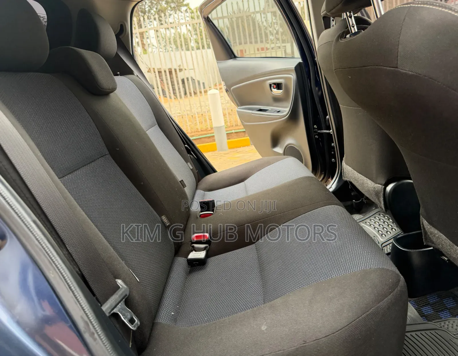 Toyota Vitz 1.0 FWD 5dr 2019 Blue