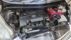 Toyota Ractis 2007 Silver