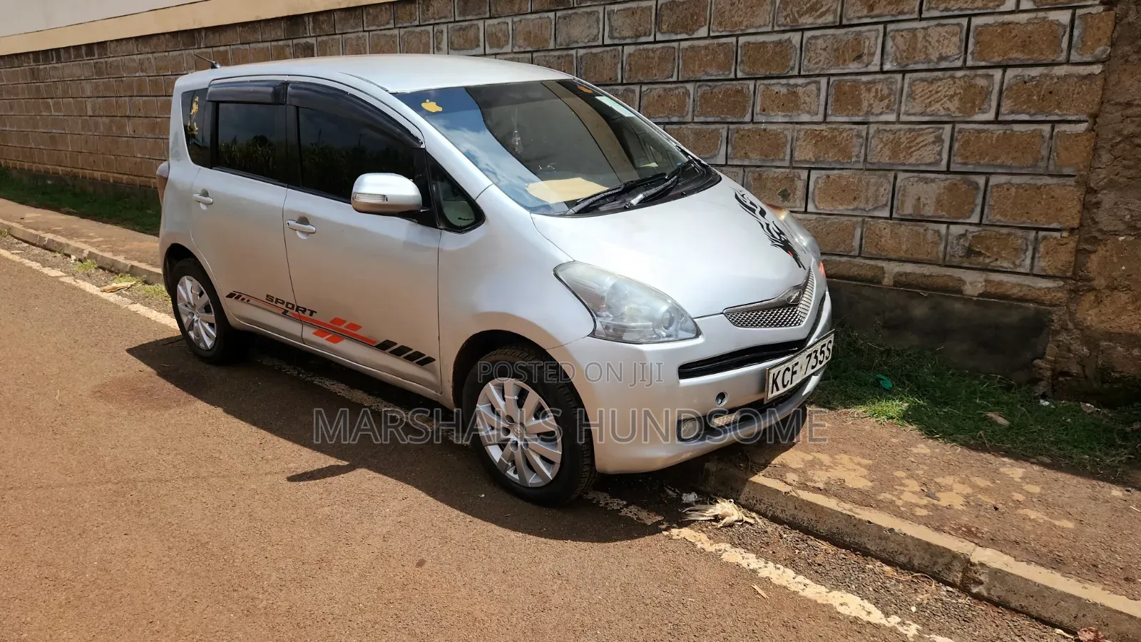 Toyota Ractis 2007 Silver