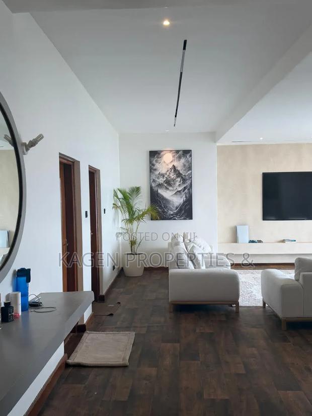 3bdrm Penthouse in Muthaiga for sale
