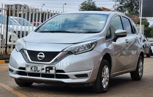 Nissan Note 2018 Silver