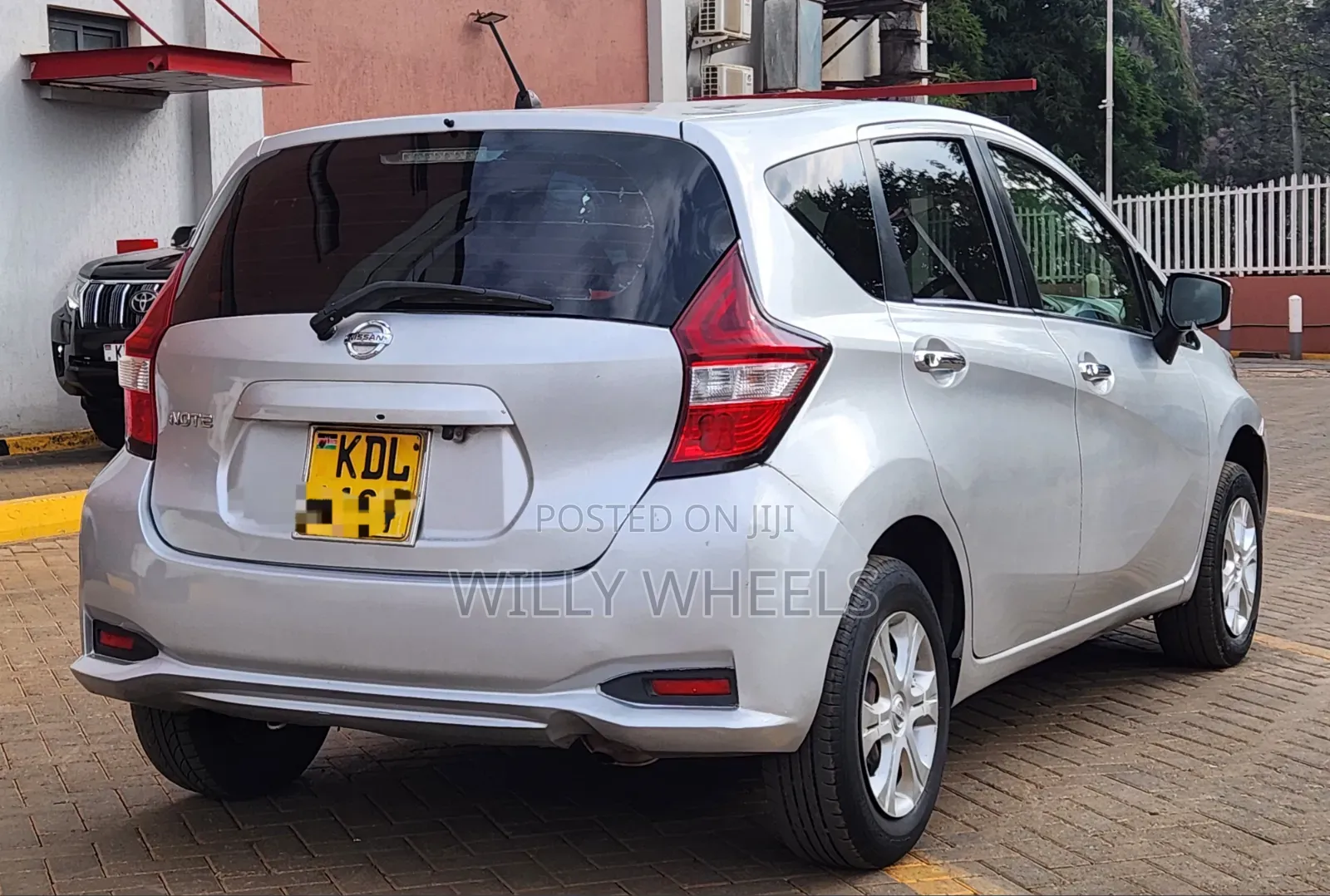 Nissan Note 2018 Silver