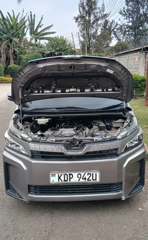 Toyota Voxy 2018 Gray