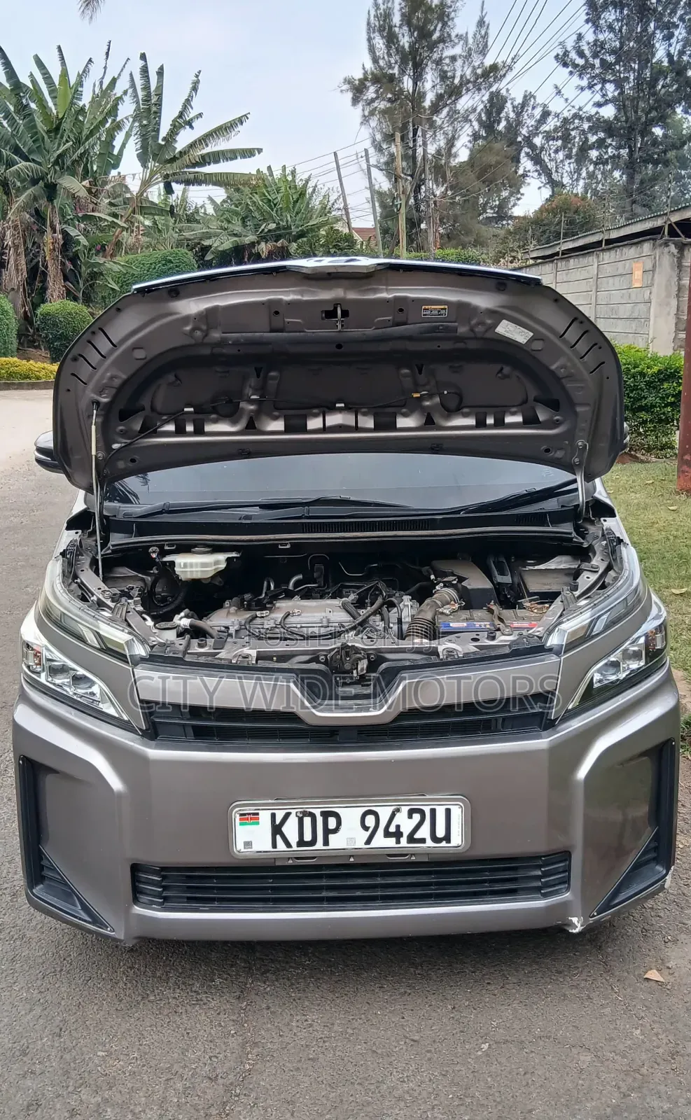 Toyota Voxy 2018 Gray