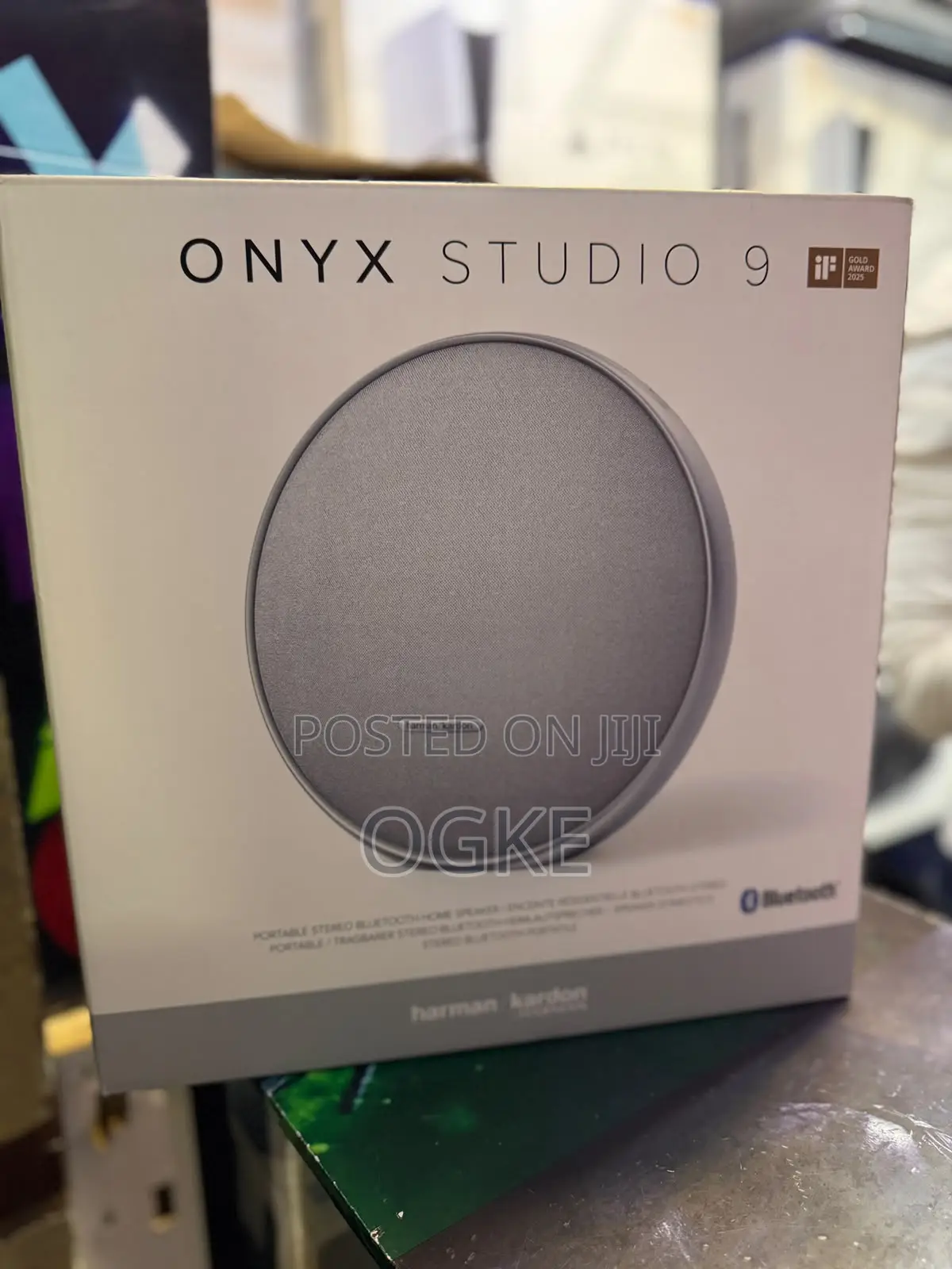 Onyx Studio 9
