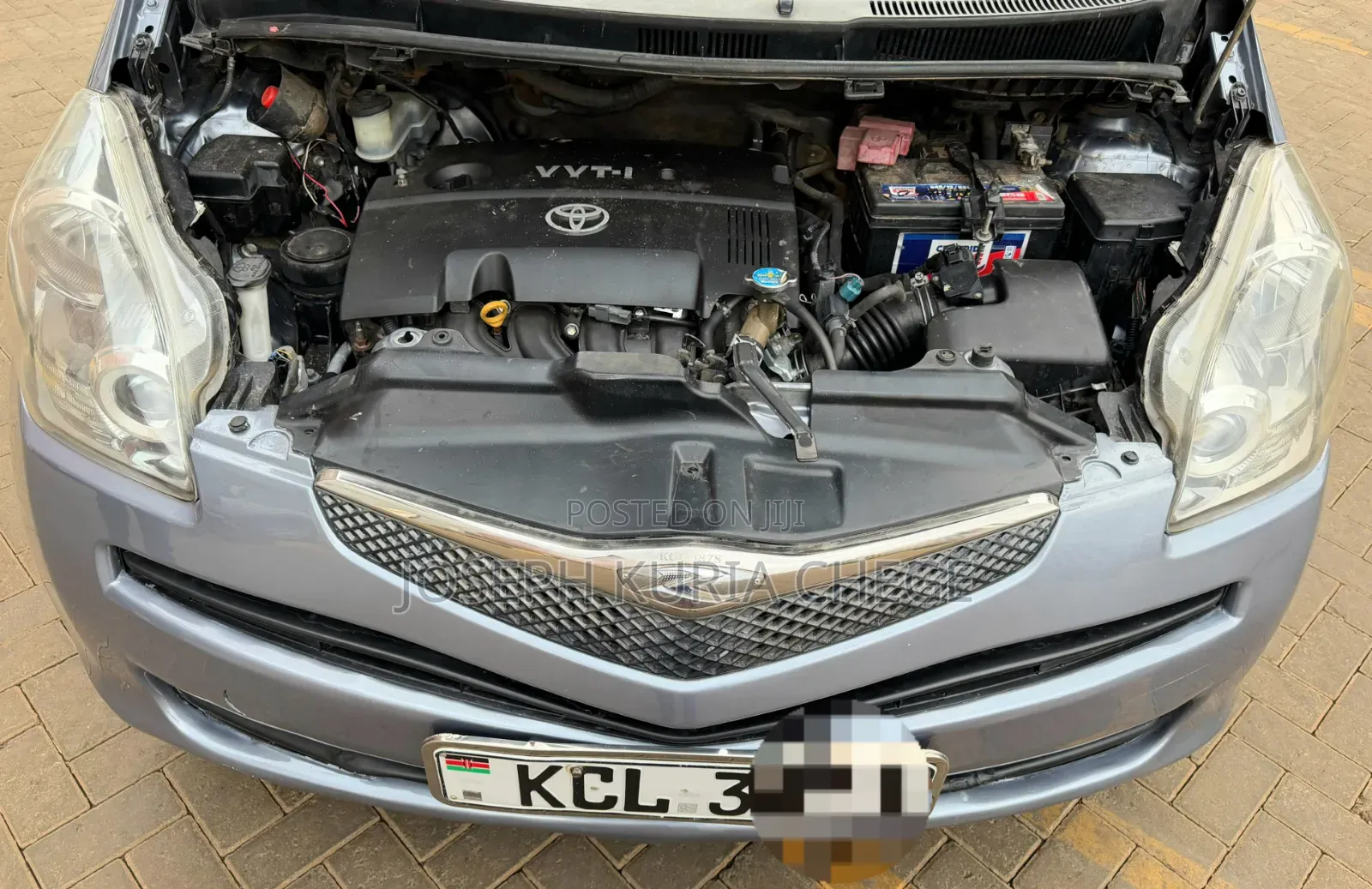 Toyota Ractis 2009 Silver