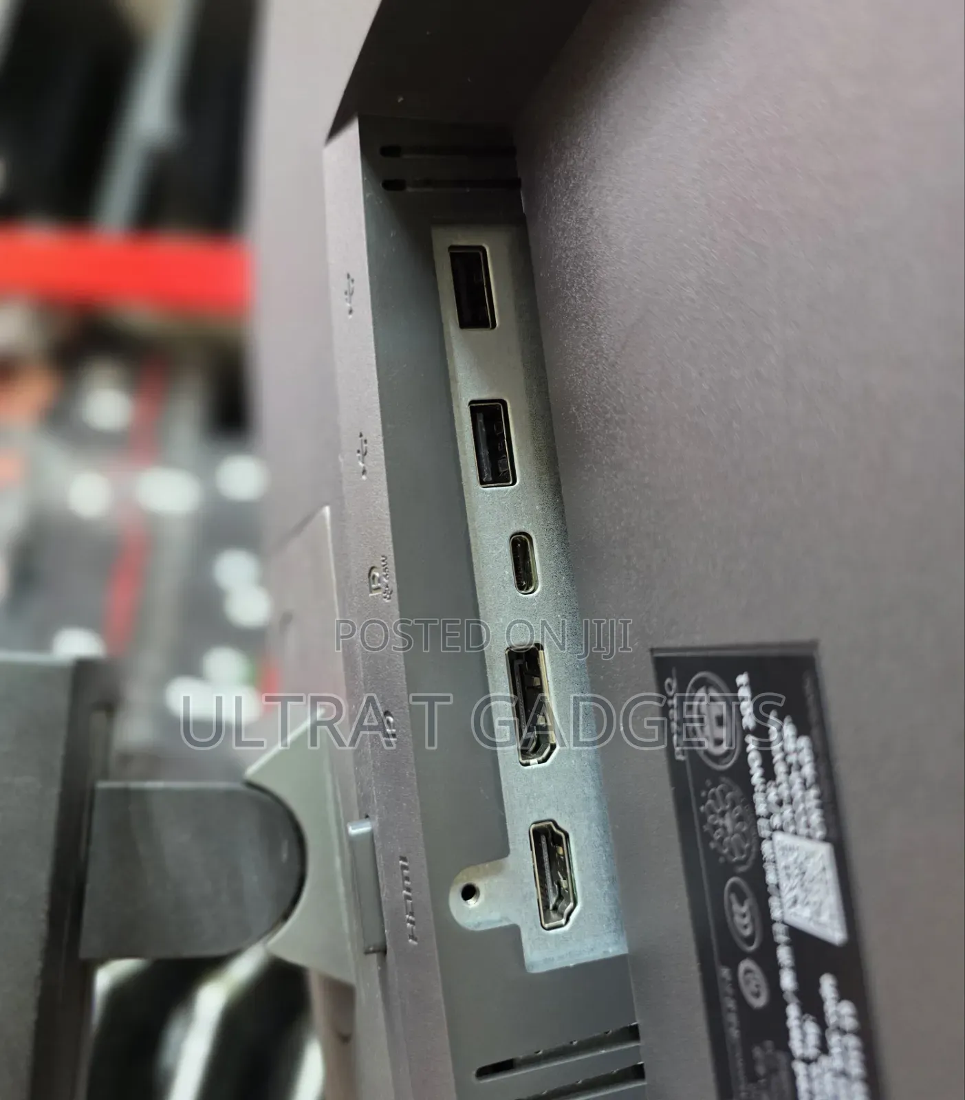 Dell U2718Q 27" IPS Monitor – HDR