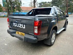 Isuzu D-MAX 2022 Gray