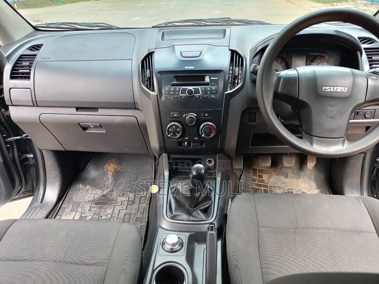 Isuzu D-MAX 2022 Gray