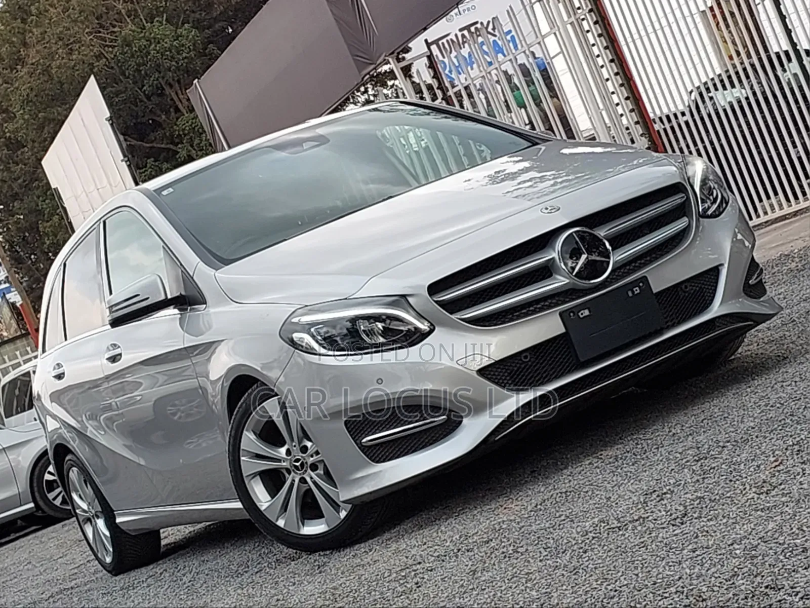 Mercedes-Benz B-Class 2018 Silver