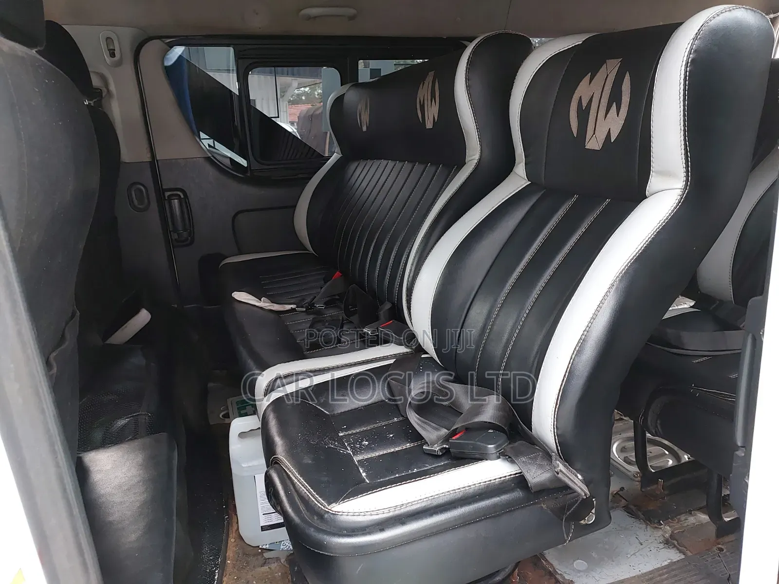 Toyota HiAce 2017 White