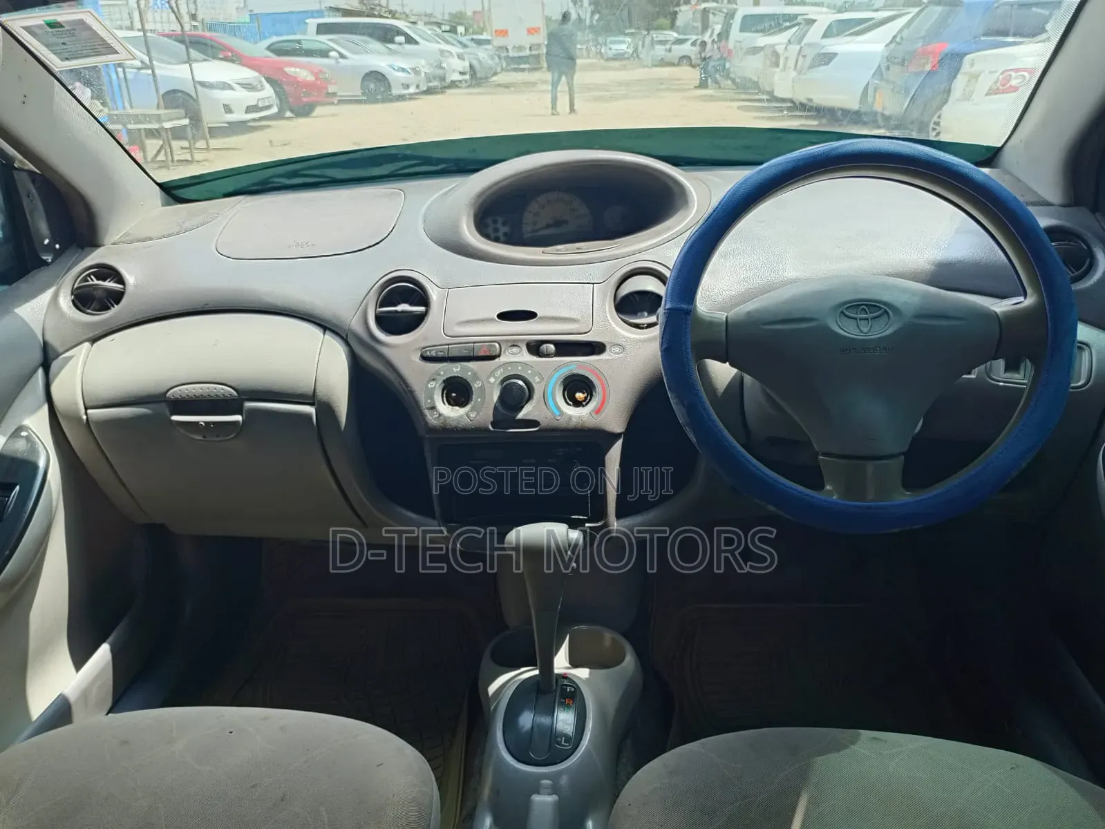Toyota Platz 2005 Silver