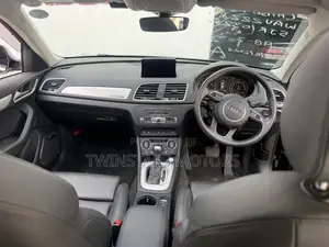 Audi Q3 2019 Black